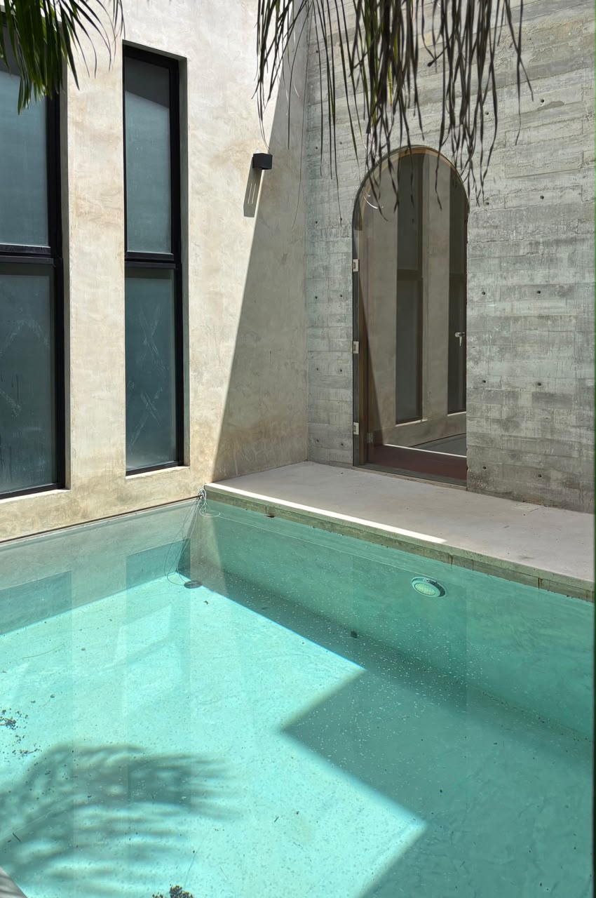 Hermosa Casa con Piscina en Paseo Country