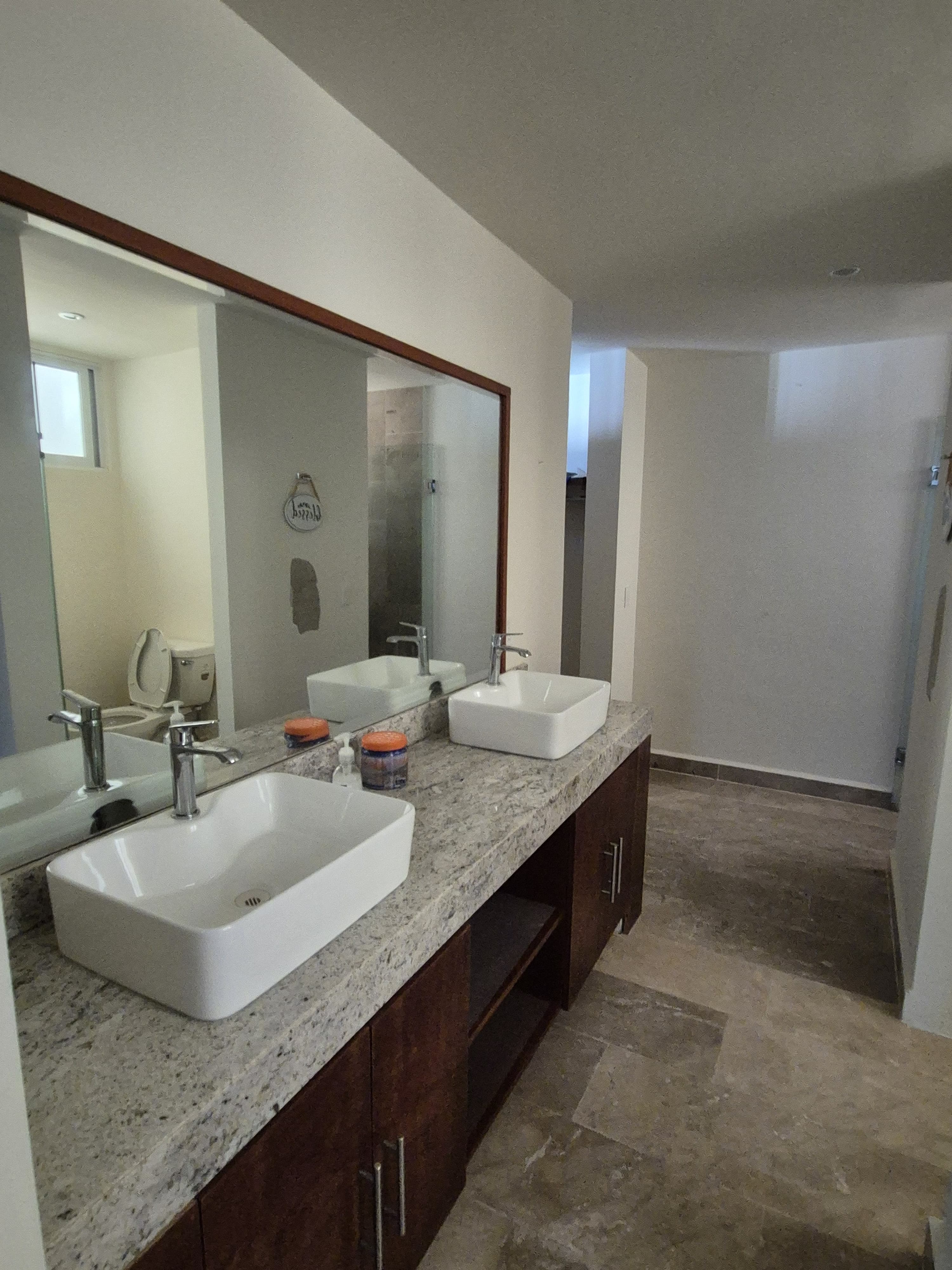 ¡Super tamaño con 5 habitaciones!
