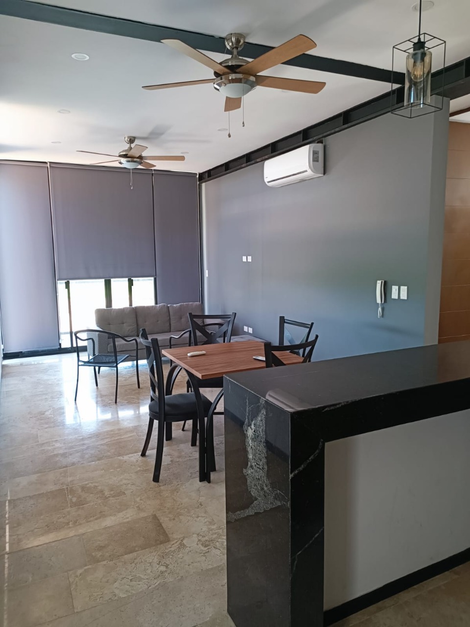 Amueblado de 2 Habitaciones y 2 baños