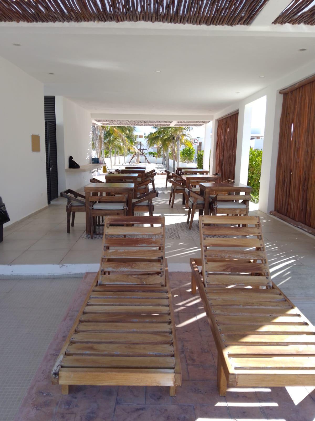 Charming 3-Bedroom Home for Rent in Beautiful Chelem, Puerto Lindo!