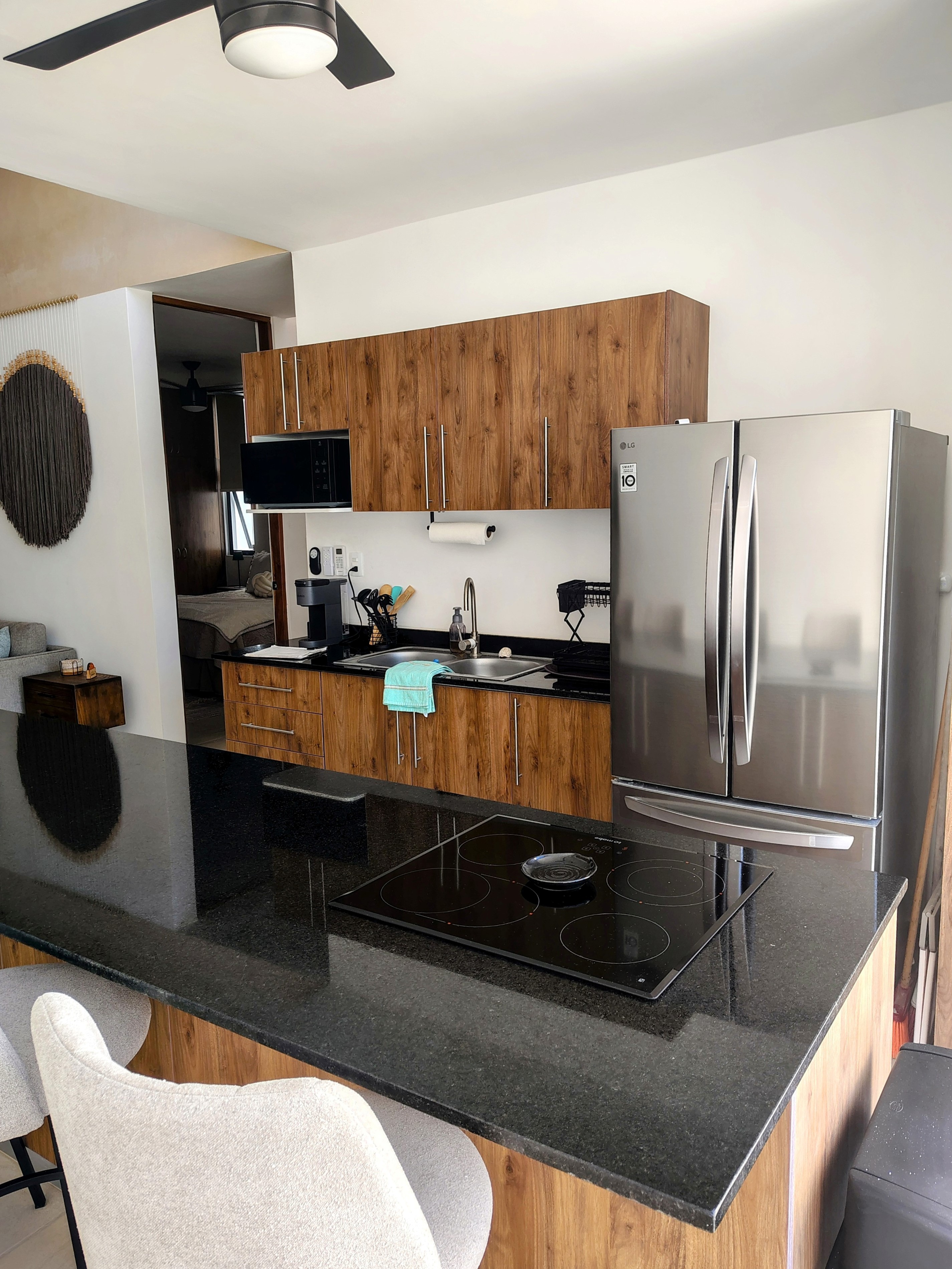 Charming 3-Bedroom Home for Rent in Beautiful Chelem, Puerto Lindo!