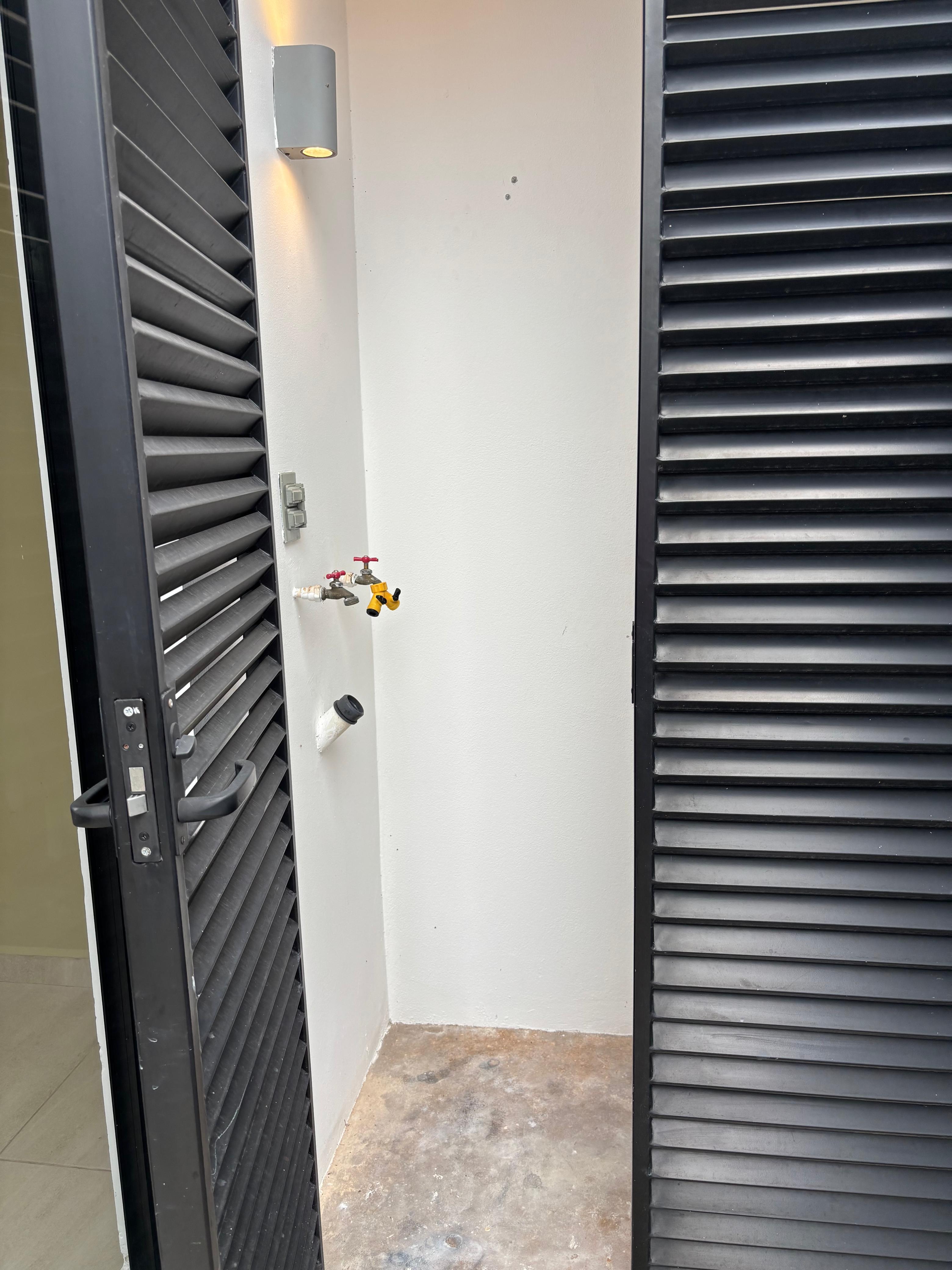Town House for rent: Prime location and solar energy.