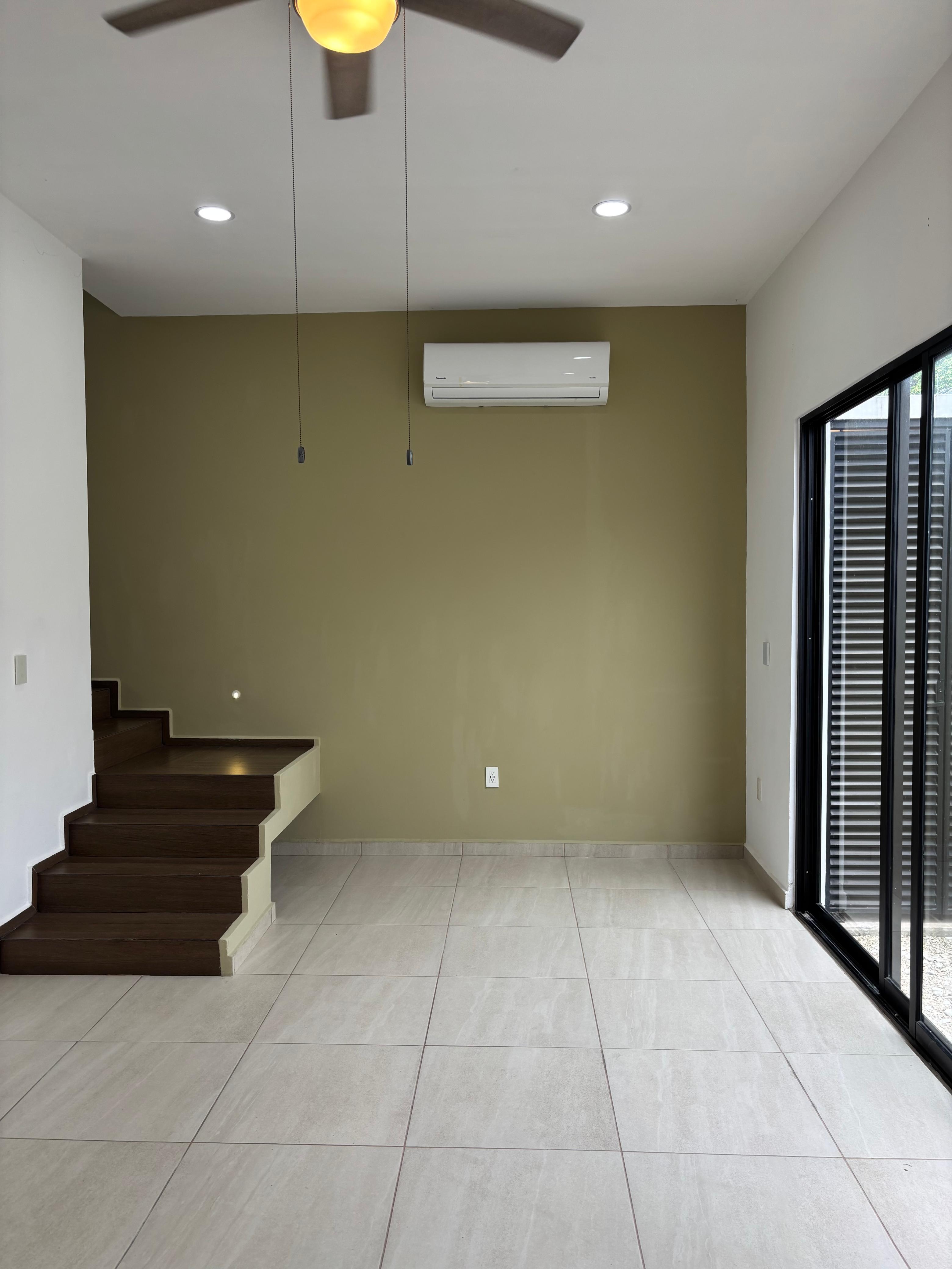 Townhouse con paneles solares