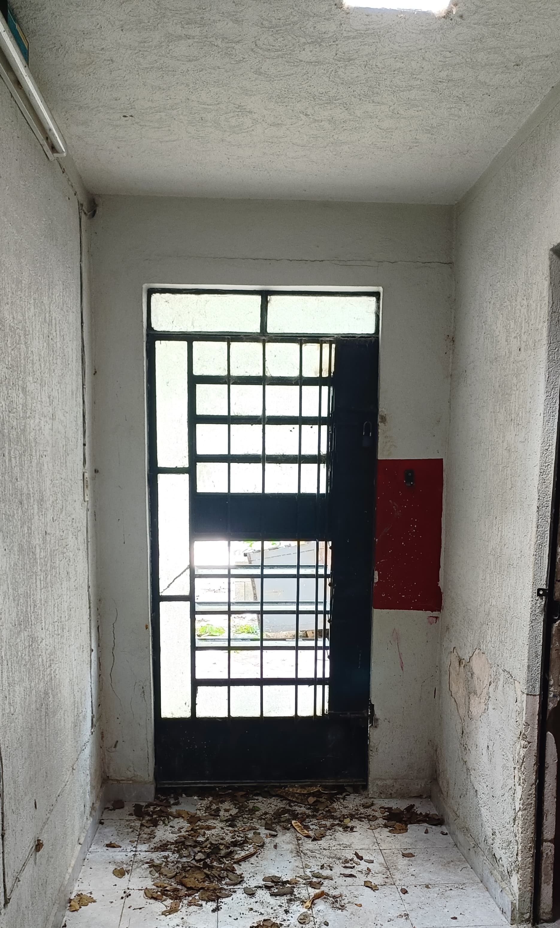 2 blocks from Montejo House to Remodel