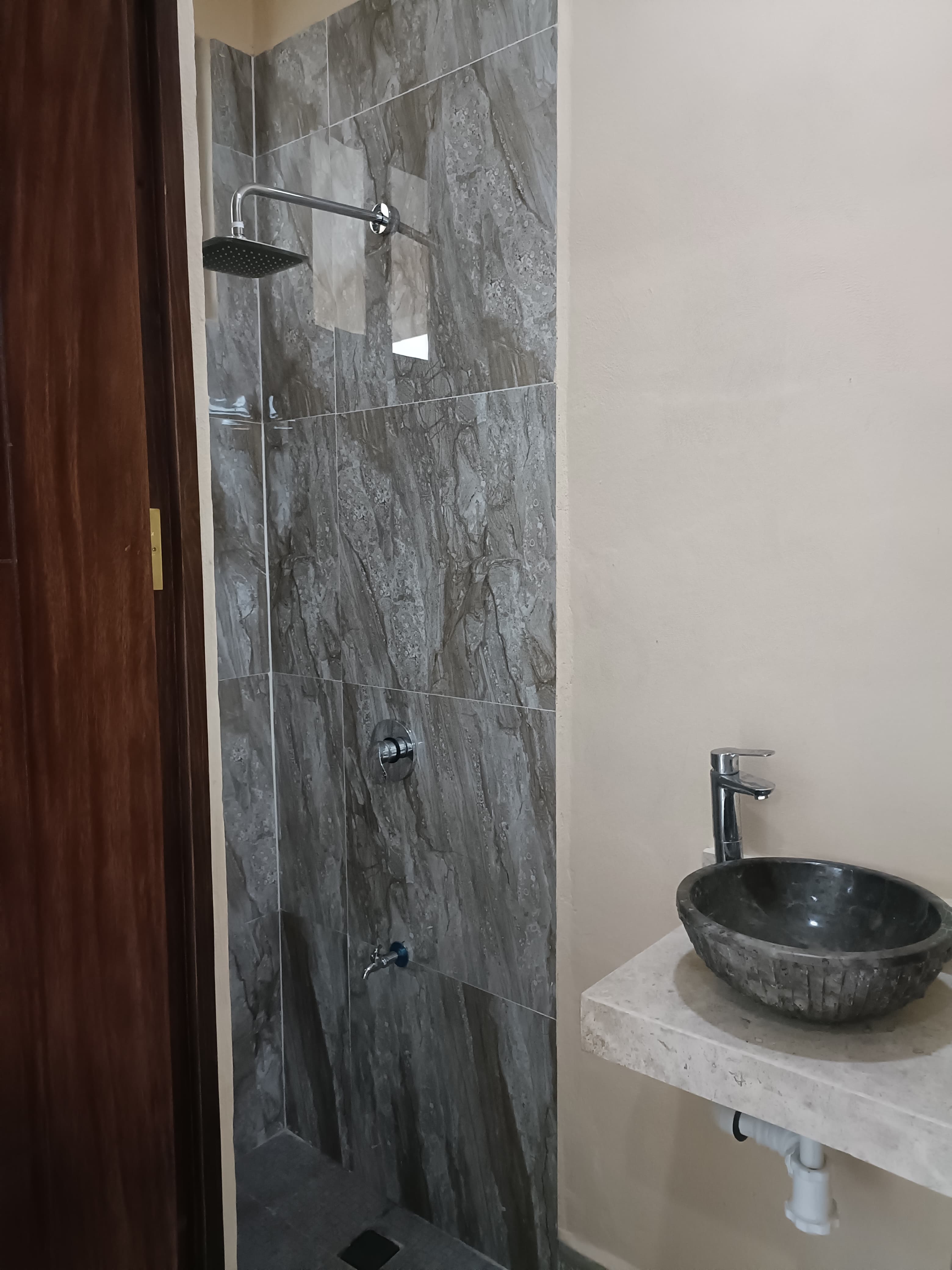 Brand New House in Lourdes Area