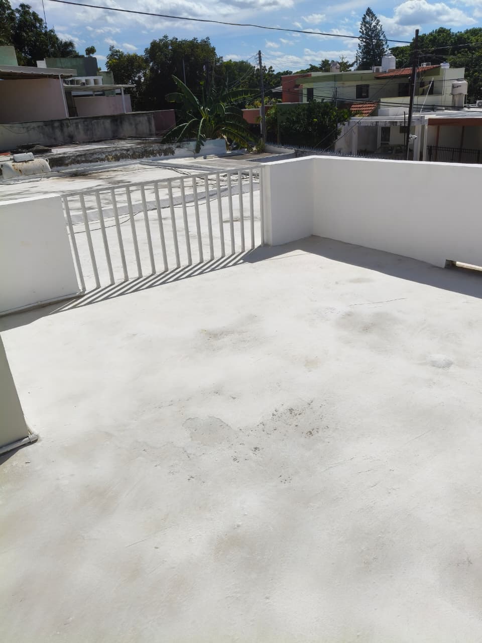 Con Alberca en García Ginerés