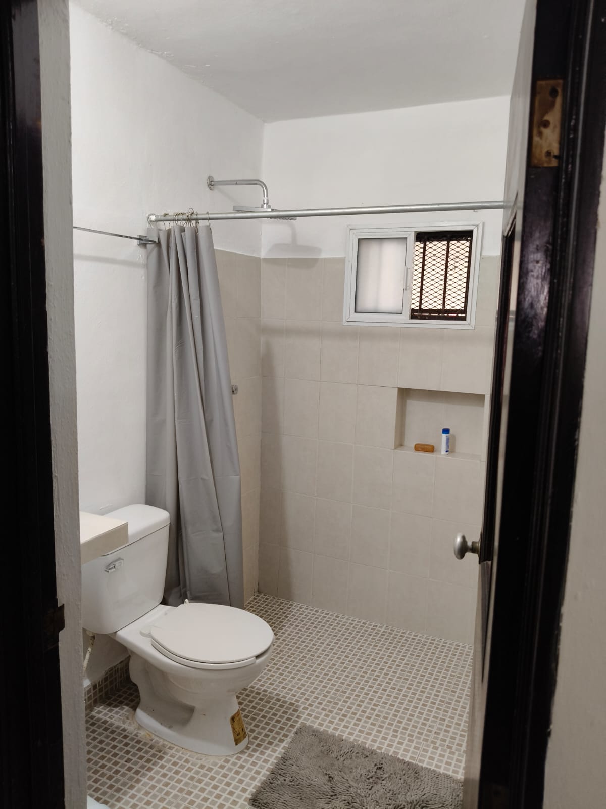 Fully furnished one-story home in La Petronila (Downtown)