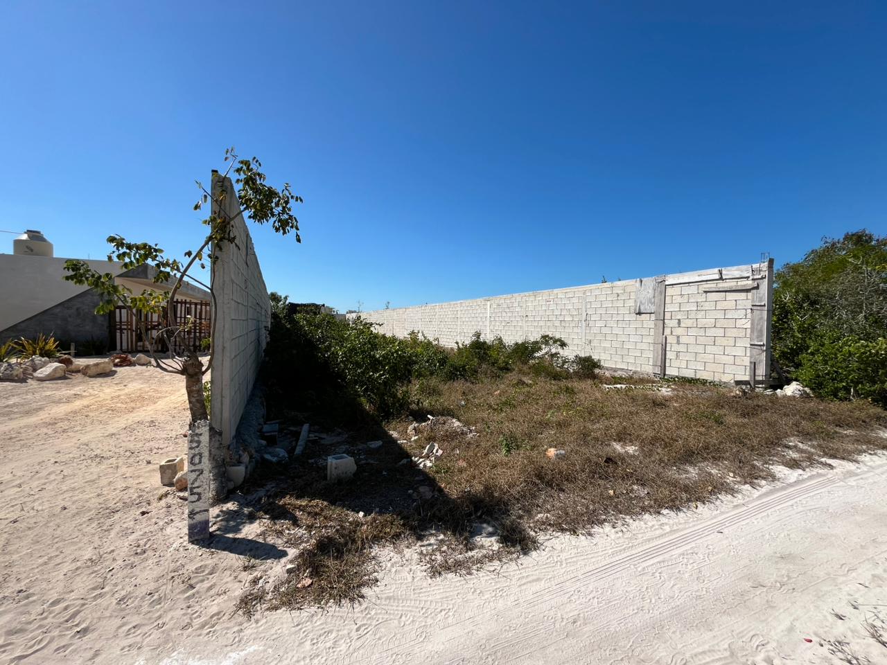 Fenced lot in Playa San Benito