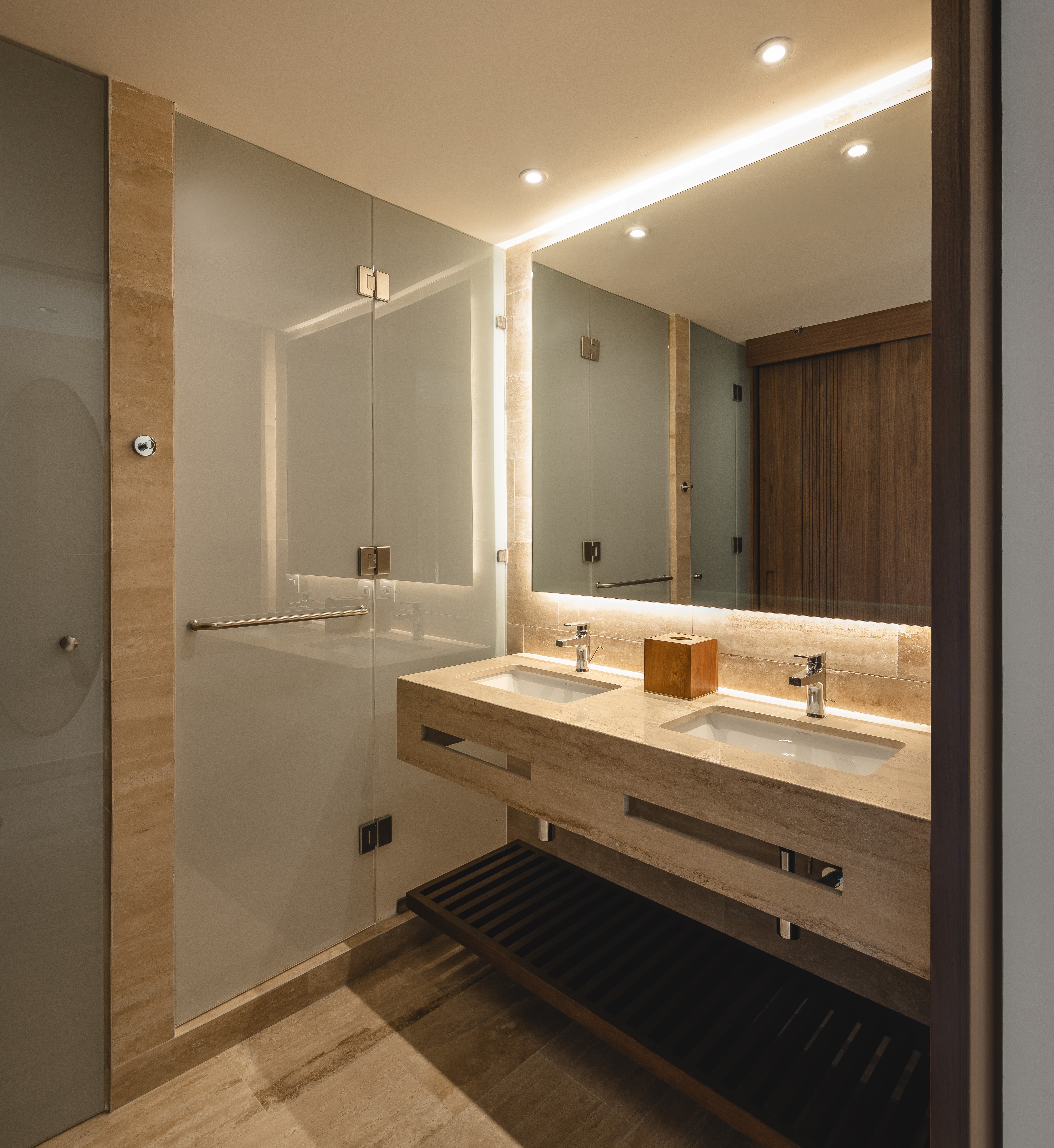Condominio de Lujo + Ingresos
