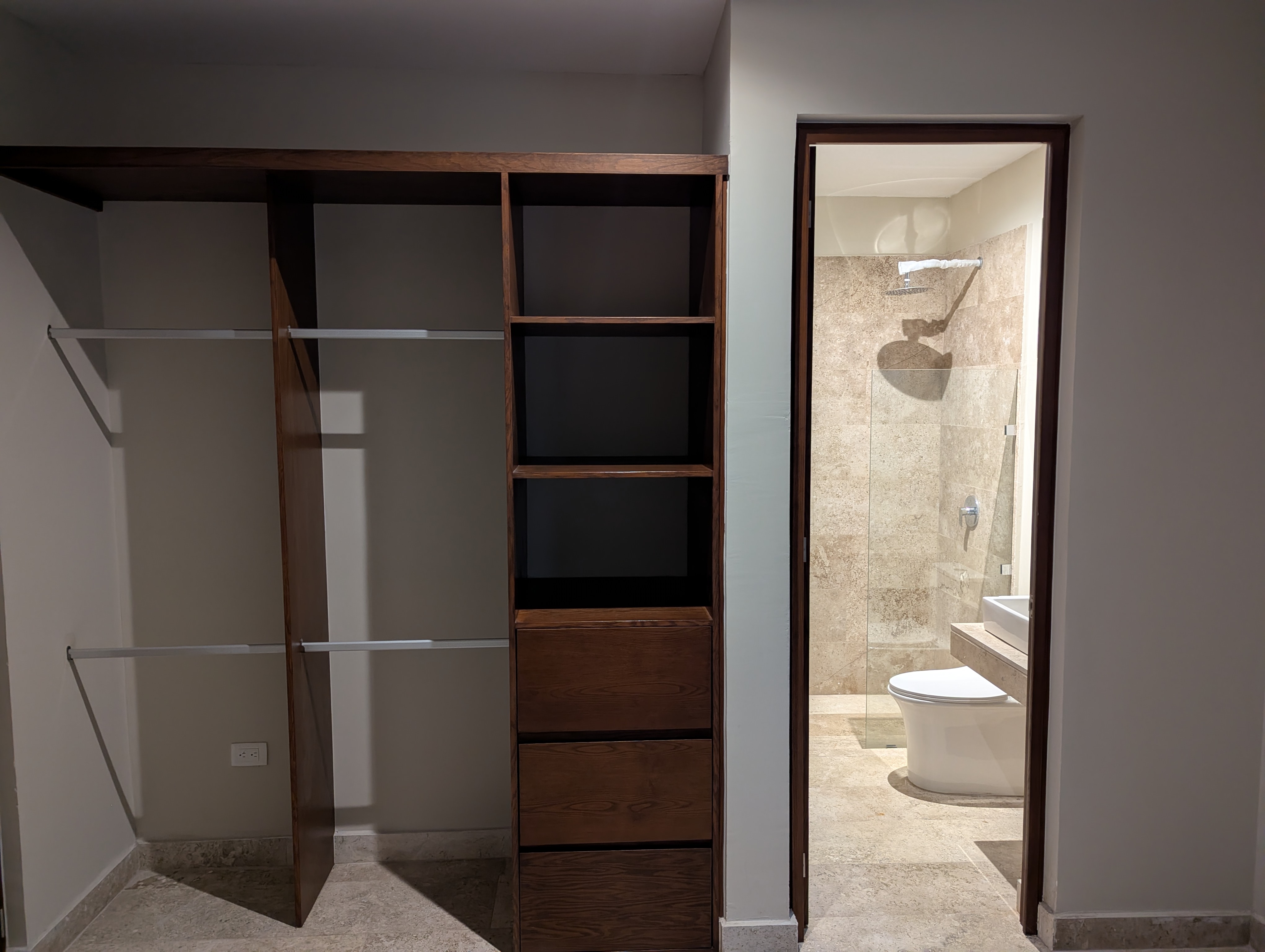 Departamento de 3 habitaciones en planta baja