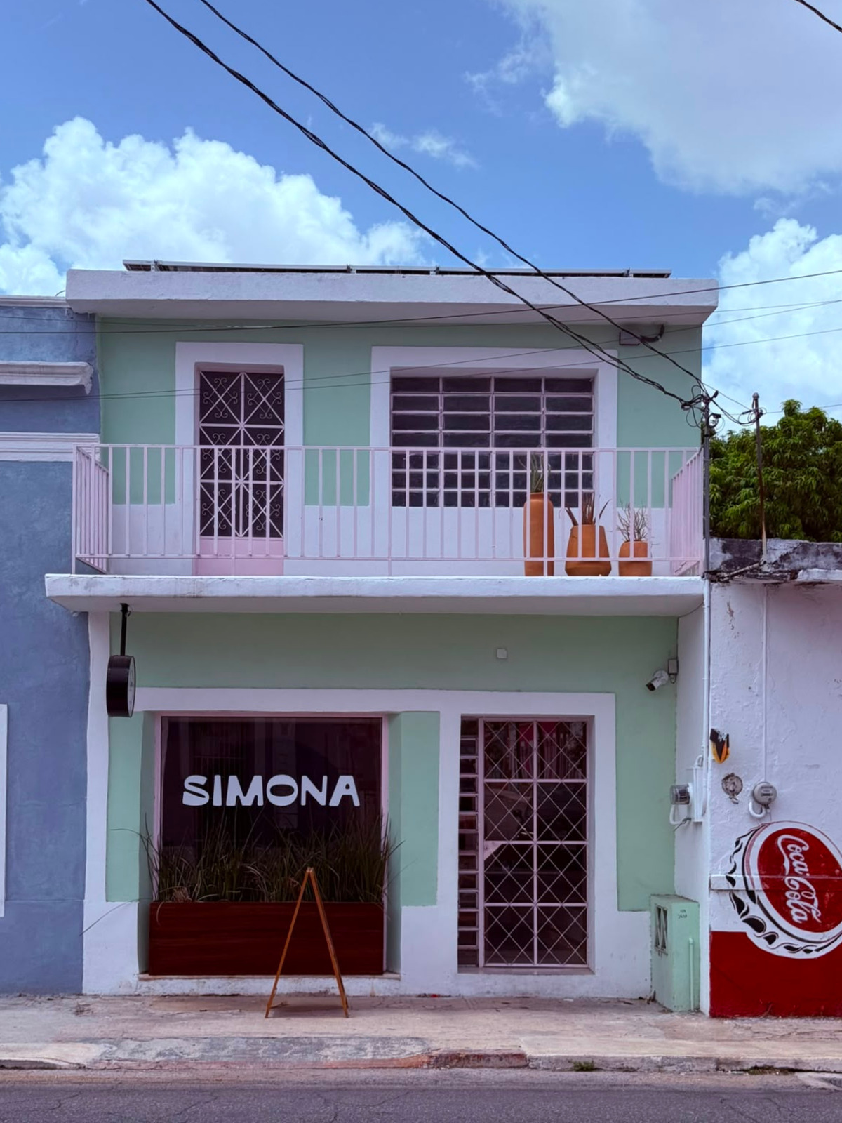 Turnkey restaurant ready to roll on Calle 47! 🍽️✨